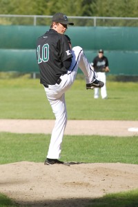 Dylan Kieffer pitching