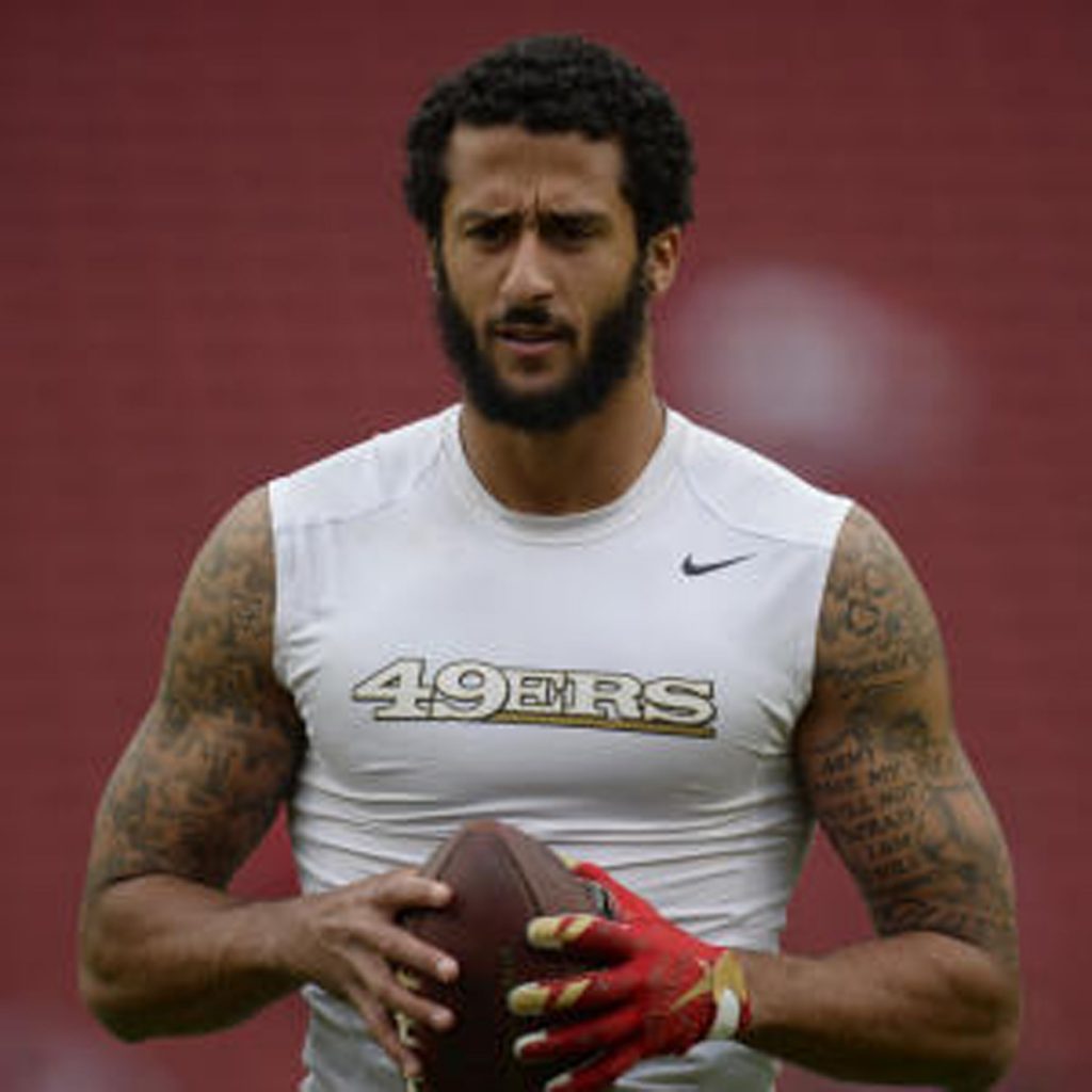 San Francisco 49ers quarterback Colin Kaepernick (7) warms up before their game against the Atlanta Falcons at Levi's Stadium in Santa Clara, Calif., on Sunday, Nov. 8, 2015. (Jose Carlos Fajardo/Bay Area News Group)