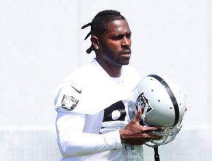 Maybe Antonio Brown should wear Jim Thorpe’s leather helmet